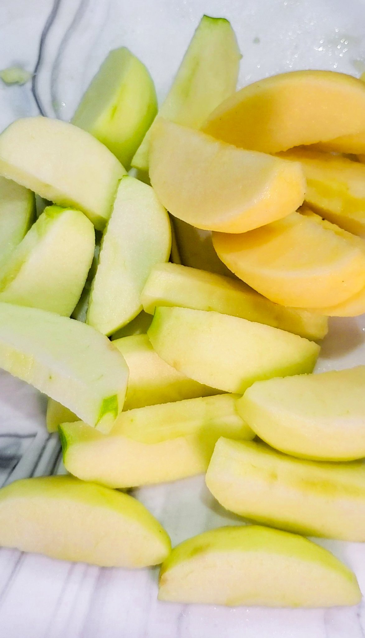 Soft chewy cookies vs crisp cookies representing brown sugar vs white sugar results